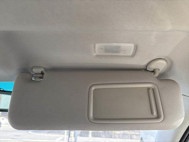 マークＸ ２５０Ｇ　Ｓパッケージ　純正ＳＤナビ　クルーズコントロール　パワーシート　ＬＥＤヘッドライト　禁煙車　フルセグＴＶ　Ｂｌｕｅｔｏｏｔｈ対応　盗難防止装置　スマートキー　純正１８インチアルミホイール　ＤＶＤ再生　ＣＤ再生（47枚目）