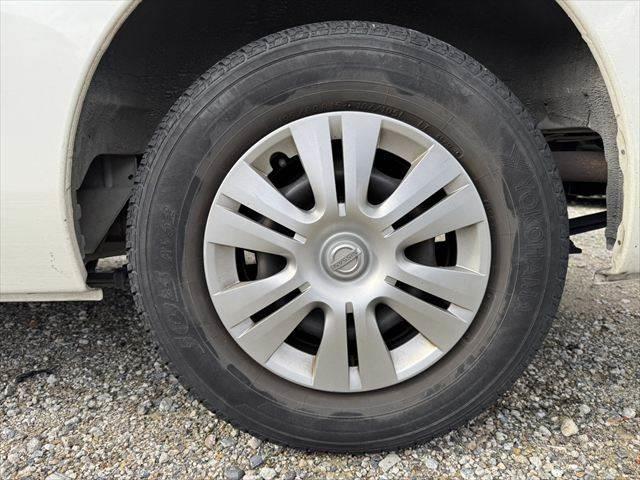 ＮＶ３５０キャラバンバン ロングプレミアムＧＸ　純正メモリーナビ　バックカメラ　禁煙車　ＨＩＤヘッドライト　フルセグＴＶ　衝突軽減ブレーキ　ＥＴＣ　Ｂｌｕｅｔｏｏｔｈ対応　スマートキー　ＣＤ再生　電動格納ミラー　フォグランプ　パワーウィンドウ（33枚目）