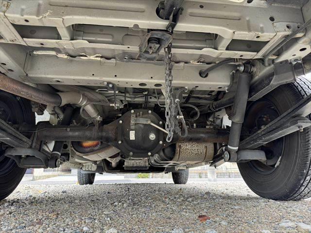 ＮＶ３５０キャラバンバン ロングプレミアムＧＸ　純正メモリーナビ　バックカメラ　禁煙車　ＨＩＤヘッドライト　フルセグＴＶ　衝突軽減ブレーキ　ＥＴＣ　Ｂｌｕｅｔｏｏｔｈ対応　スマートキー　ＣＤ再生　電動格納ミラー　フォグランプ　パワーウィンドウ（36枚目）