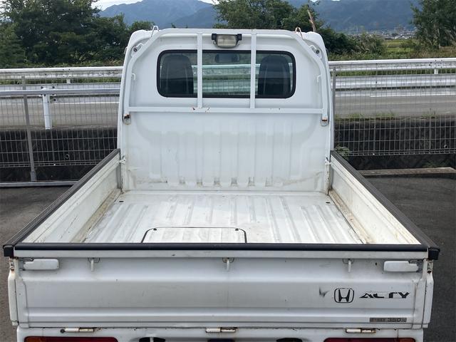 アクティトラック 　ＳＤＸ－Ｎ　５速ＭＴ　三方開　パワーステアリング　アルミホイール　エアコン　運転席エアバッグ（11枚目）