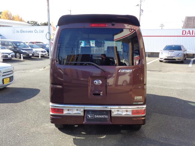 アトレーワゴン カスタムターボRS キャンピング仕様 シンク付き 固定棚 2名ベット カーテン 網戸 ナビ/地デジTV Bluetooth バックカメラ 前後ドラレコ ETC(6枚目)