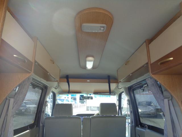 アトレーワゴン カスタムターボRS キャンピング仕様 シンク付き 固定棚 2名ベット カーテン 網戸 ナビ/地デジTV Bluetooth バックカメラ 前後ドラレコ ETC(12枚目)