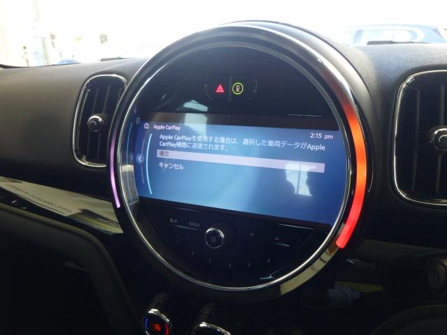 ＭＩＮＩ クーパーＤ　クロスオーバー　クラシックトリム正規認定中古車　カロッツエリア後付ＳＤナビ　フルセグ地デジチューナー　Ａｐｐｌｅｃａｒｐｌａｙ　リアビューカメラ　コンフォートアクセス　前席シートヒーター　１８ピンスポークアロイホイール（15枚目）