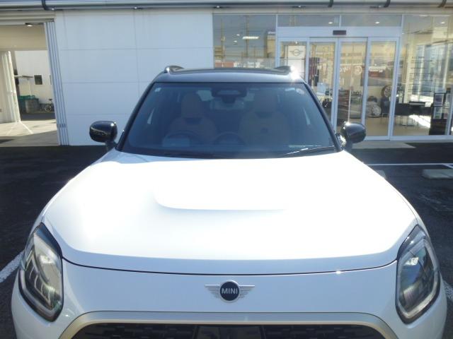 ＭＩＮＩ クーパーＣ　フェイバリット・トリム　正規認定中古車　整備保証付　ＦＡＶＯＵＲＥＤトリム　前席電動シート＆ヒーター　コンフォートアクセス　アラウンドビューモニター　オートテールゲート　１８アステロイドスポークヴァイブラントシルバーＡＷ（33枚目）