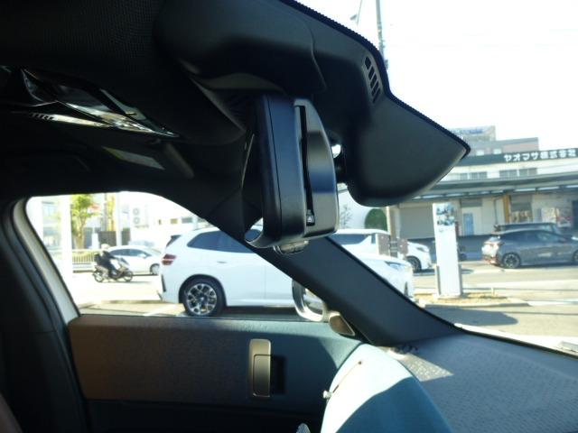 ＭＩＮＩ クーパーＣ　フェイバリット・トリム　正規認定中古車　整備保証付　ＦＡＶＯＵＲＥＤトリム　前席電動シート＆ヒーター　コンフォートアクセス　アラウンドビューモニター　オートテールゲート　１８アステロイドスポークヴァイブラントシルバーＡＷ（45枚目）