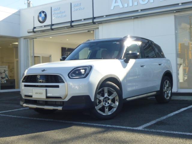 ＭＩＮＩ クーパーＣ　フェイバリット・トリム　正規認定中古車　整備保証付　ＦＡＶＯＵＲＥＤトリム　前席電動シート＆ヒーター　コンフォートアクセス　アラウンドビューモニター　オートテールゲート　１８アステロイドスポークヴァイブラントシルバーＡＷ（53枚目）