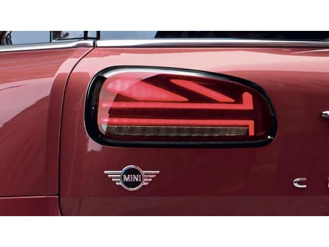 ＭＩＮＩ クーパーＣ　フェイバリット・トリム　正規認定中古車　整備保証付　ＦＡＶＯＵＲＥＤトリム　前席電動シート＆ヒーター　コンフォートアクセス　アラウンドビューモニター　オートテールゲート　１８アステロイドスポークヴァイブラントシルバーＡＷ（67枚目）