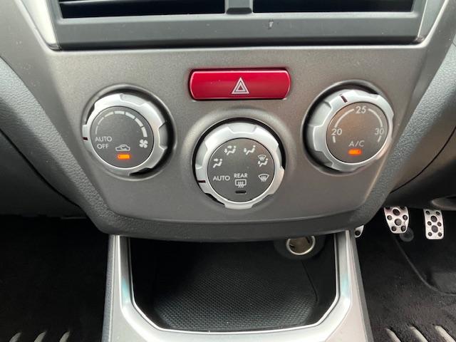 インプレッサ WRX STI 20thアニバーサリー 6MT 社外マフラー ナビ ETC バックカメラ(14枚目)