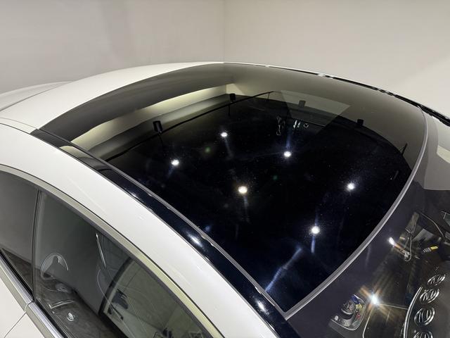 Sクラス S550 4マチック クーペ AMGライン S63仕様 純正S63エアロ/AMG鍛造20AW 社外マフラー カーボンステアリング パナメリカーナグリル ローダウン ゴールドキャリパー レザーEX デジーノブラックレザー ダイヤモンドホワイト(30枚目)