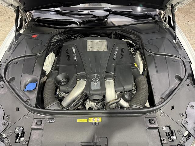 Sクラス S550 4マチック クーペ AMGライン S63仕様 純正S63エアロ/AMG鍛造20AW 社外マフラー カーボンステアリング パナメリカーナグリル ローダウン ゴールドキャリパー レザーEX デジーノブラックレザー ダイヤモンドホワイト(32枚目)