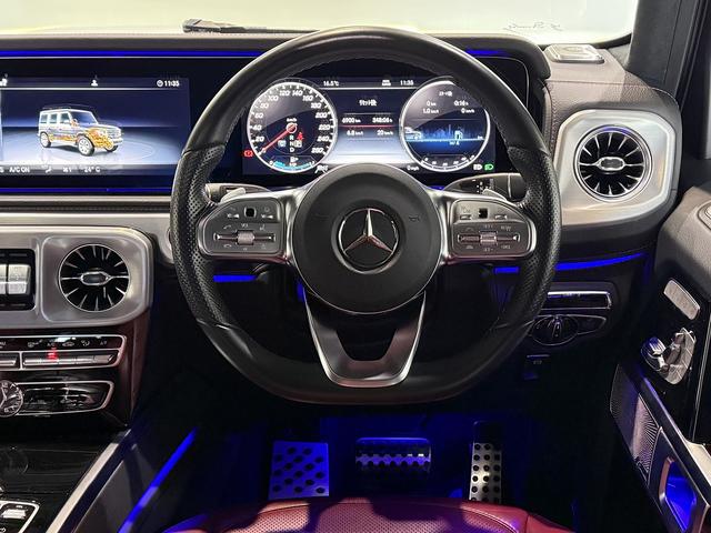 Gクラス G400d AMGライン マヌファクトゥーアプログラム 買取車 AMGライン ディーラー記録簿R5年/R6年 有償色オパリスホワイト ラグジュアリーP ベンガルレッドナッパレザー SR ブルメスタ シートヒーター/クーラー(8枚目)