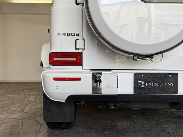 Gクラス G400d AMGライン マヌファクトゥーアプログラム 買取車 AMGライン ディーラー記録簿R5年/R6年 有償色オパリスホワイト ラグジュアリーP ベンガルレッドナッパレザー SR ブルメスタ シートヒーター/クーラー(36枚目)