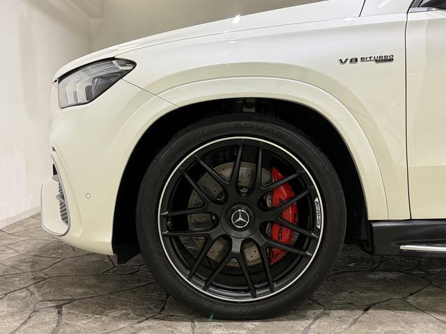 GLE GLE63 S 4マチック+ クーペ ダイヤモンドホワイト AMGカーボンインテリアパッケージ AMG鍛造マットブラック22AW レッドキャリパー SR デジタルインナーミラー ブルメスタ3Dハイエンドサラウンドシステム 360°カメラ(4枚目)