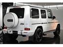 Ｇ６３　Ｇｍａｎｕｆａｋｔｕｒプログラムプラス　プラチナホワイト　インテリアプラスＰ　ボディ同色背面タイヤカバー　ＡＭＧ５スポーク２１ＡＷ　純正前後ドラレコ　ディーラー記録簿Ｒ４年／Ｒ５年　１オーナー　右Ｈ(3枚目)