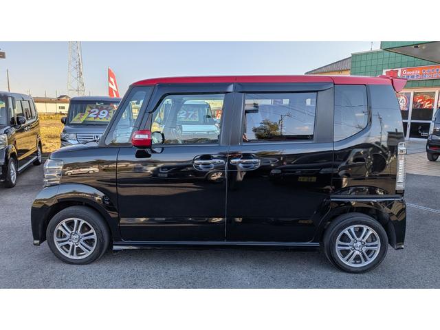 Ｎ－ＢＯＸ＋カスタム Ｇ・Ａパッケージ　レッド塗装　イモビライザー　キーレスエントリー　横滑り防止　スマートキー　ＥＴＣ　アイドリングストップ　ＡＡＣ　エアバッグ　ベンチシート　ＡＢＳ　衝突安全ボディ　衝突軽減（5枚目）