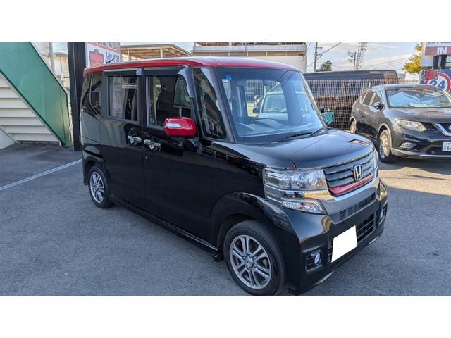 Ｎ－ＢＯＸ＋カスタム Ｇ・Ａパッケージ　レッド塗装　イモビライザー　キーレスエントリー　横滑り防止　スマートキー　ＥＴＣ　アイドリングストップ　ＡＡＣ　エアバッグ　ベンチシート　ＡＢＳ　衝突安全ボディ　衝突軽減（6枚目）