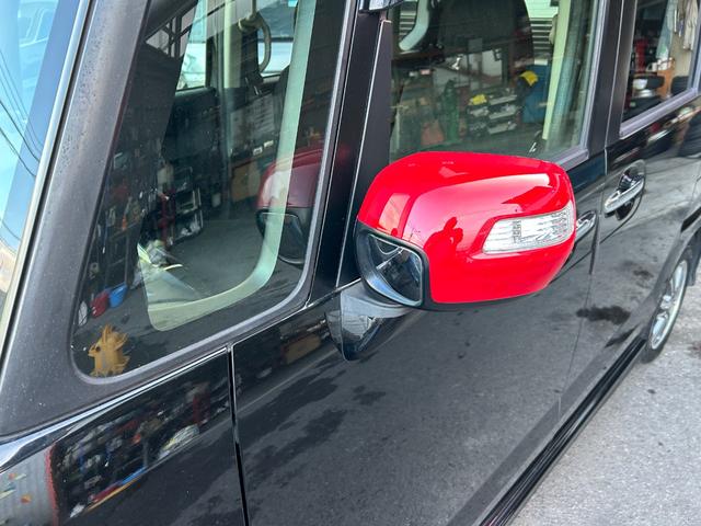 Ｎ－ＢＯＸ＋カスタム Ｇ・Ａパッケージ　レッド塗装　イモビライザー　キーレスエントリー　横滑り防止　スマートキー　ＥＴＣ　アイドリングストップ　ＡＡＣ　エアバッグ　ベンチシート　ＡＢＳ　衝突安全ボディ　衝突軽減（26枚目）