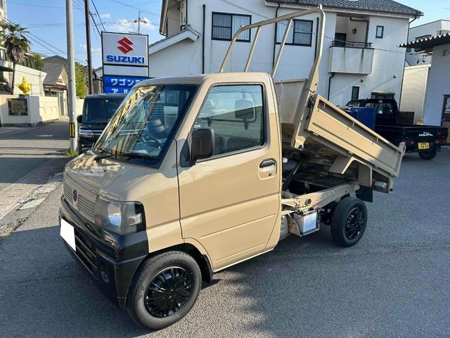 クリッパートラック 　ダンプ　アースカラーパッケージ全塗装　エアコン　パワステ　４ＷＤ（7枚目）