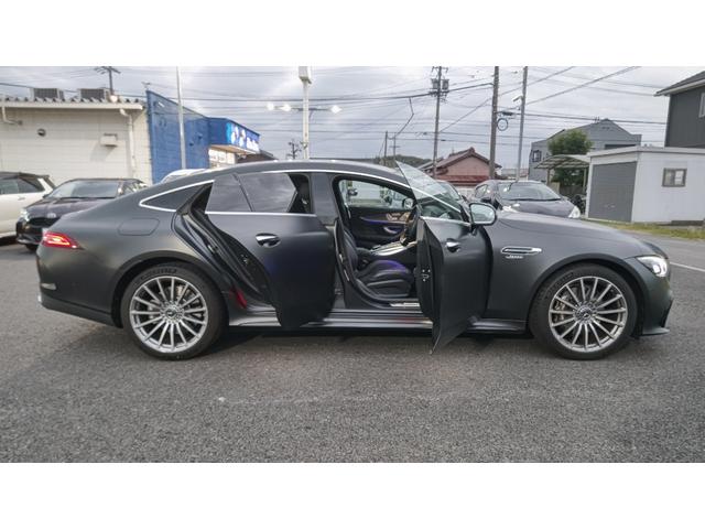 GT 4ドアクーペ 43 4マチック+ ライドコントロール+パッケージ 43 4マチック+ ライドコントロール+パッケージ(5名)パノラミックルーフ/AMG RIDE CONTROL+パッケージ/キングベール/ドラレコ(前後)/AMGフロアマット(9枚目)