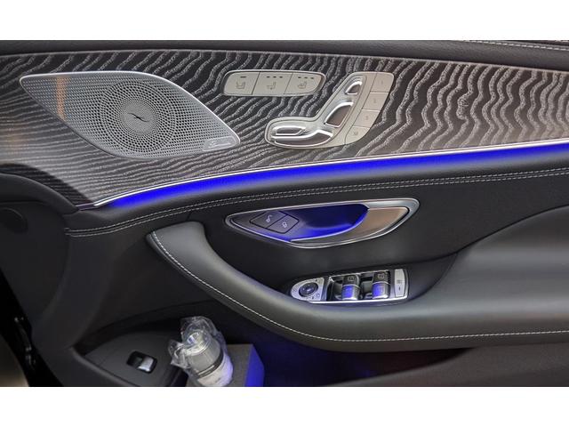 GT 4ドアクーペ 43 4マチック+ ライドコントロール+パッケージ 43 4マチック+ ライドコントロール+パッケージ(5名)パノラミックルーフ/AMG RIDE CONTROL+パッケージ/キングベール/ドラレコ(前後)/AMGフロアマット(16枚目)