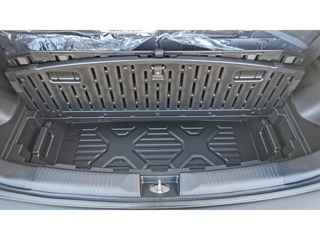 クロスビー ハイブリッドMZ 登録済未使用車/全方位ナビ・スズキコネクト対応/アップグレードパッケージ(25枚目)