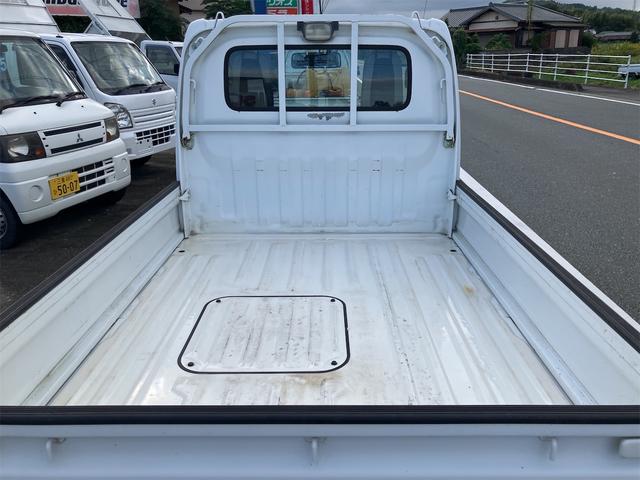 アクティトラック 　５速マニュアル　ＭＴ　三方開　エアコン　パワーステアリング　ワンオーナー車（4枚目）