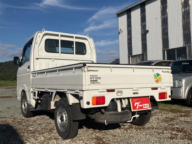 NT100クリッパートラック DX ワンオーナー 4WD 軽トラック 5速MT 三方開 オートライト ESC エアコン パワーステアリング 運転席エアバッグ 助手席エアバッグ(17枚目)