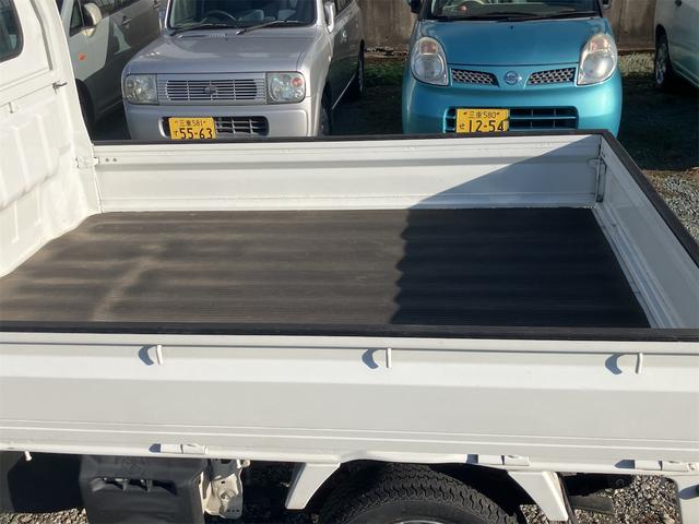 NT100クリッパートラック DX ワンオーナー 4WD 軽トラック 5速MT 三方開 オートライト ESC エアコン パワーステアリング 運転席エアバッグ 助手席エアバッグ(28枚目)