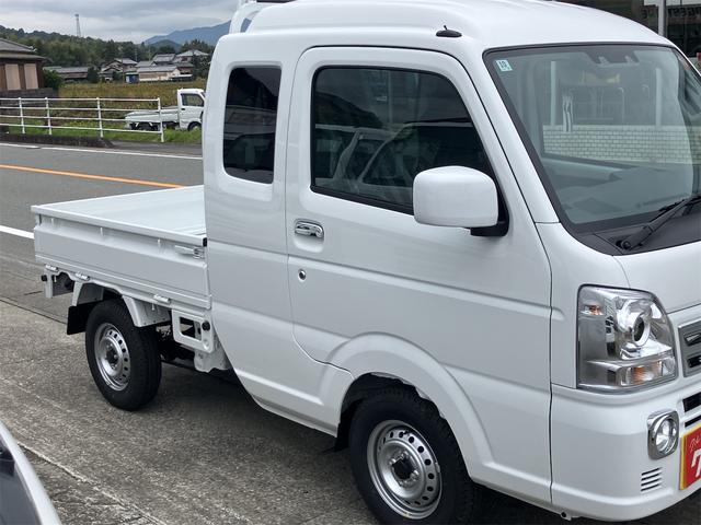 スーパーキャリイ X 4WD AT 衝突被害軽減システム クリアランスソナー レーンアシスト アイドリングストップ 電動格納ミラー オートライト ESC エアコン パワーウィンドウ 運転席エアバッグ(4枚目)