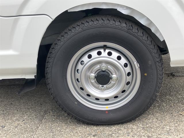 スーパーキャリイ X 4WD AT 衝突被害軽減システム クリアランスソナー レーンアシスト アイドリングストップ 電動格納ミラー オートライト ESC エアコン パワーウィンドウ 運転席エアバッグ(8枚目)