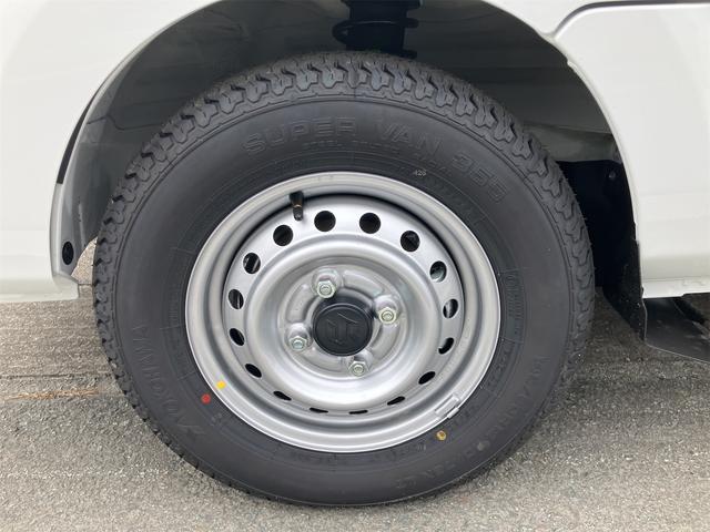 スーパーキャリイ X 4WD AT 衝突被害軽減システム クリアランスソナー レーンアシスト アイドリングストップ 電動格納ミラー オートライト ESC エアコン パワーウィンドウ 運転席エアバッグ(22枚目)