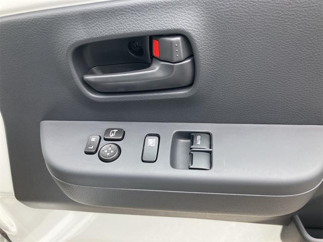 スーパーキャリイ X 4WD AT 衝突被害軽減システム クリアランスソナー レーンアシスト アイドリングストップ 電動格納ミラー オートライト ESC エアコン パワーウィンドウ 運転席エアバッグ(37枚目)