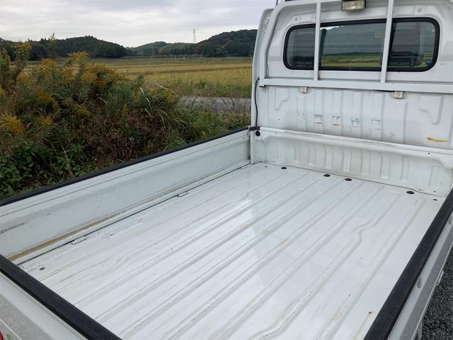 キャリイトラック ＫＣ　４ＷＤ　ＡＴ　エアコン（16枚目）