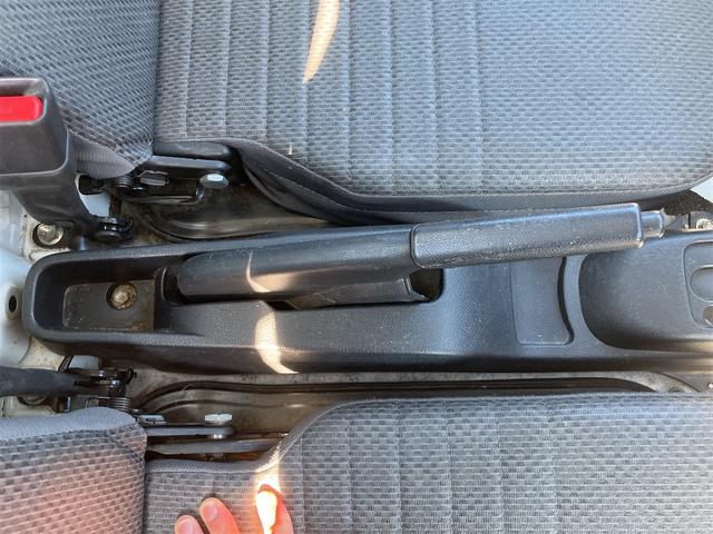 ハイゼットトラック ローダンプ　４ＷＤ　ダンプ　ＡＴ　エアコン　運転席エアバッグ　助手席エアバッグ　パワーステアリング（31枚目）