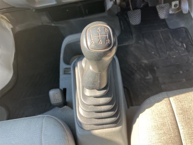 ミニキャブトラック 楽床ダンプ　４ＷＤ　５速ＭＴ　エアコン　運転席エアバッグ　ダンプ　三方開　パワーステアリング（7枚目）