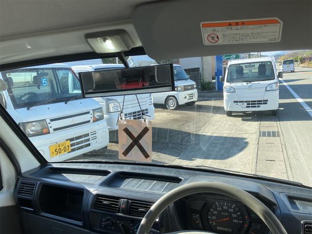 ミニキャブトラック 楽床ダンプ　４ＷＤ　５速ＭＴ　エアコン　運転席エアバッグ　ダンプ　三方開　パワーステアリング（11枚目）