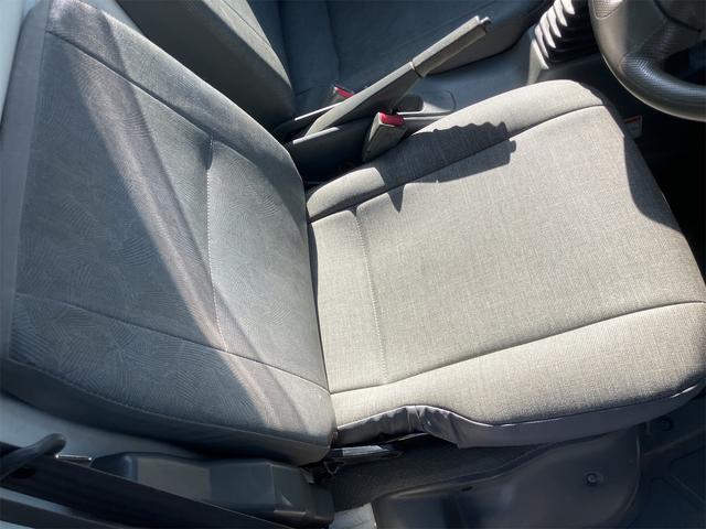 ミニキャブトラック 楽床ダンプ　４ＷＤ　５速ＭＴ　エアコン　運転席エアバッグ　ダンプ　三方開　パワーステアリング（30枚目）