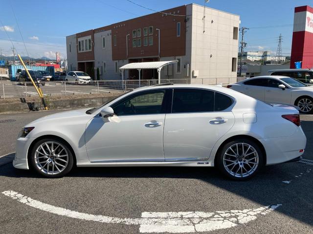 GS300h Iパッケージ サンルーフ 黒革エアーシート モデリスタエアロ LEDヘッドライト BSM 専用19AW(13枚目)