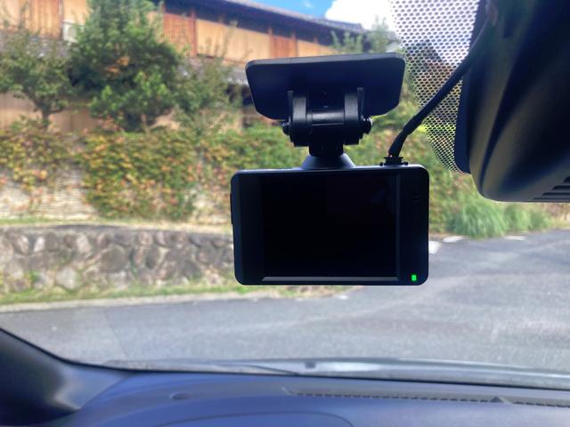 ノート ｅ－パワーニスモ　Ｓ　ワンオーナー　スマートキー　純正ナビ　ＴＶ　アラウンドビューモニター　ＬＥＤヘッドライト（19枚目）