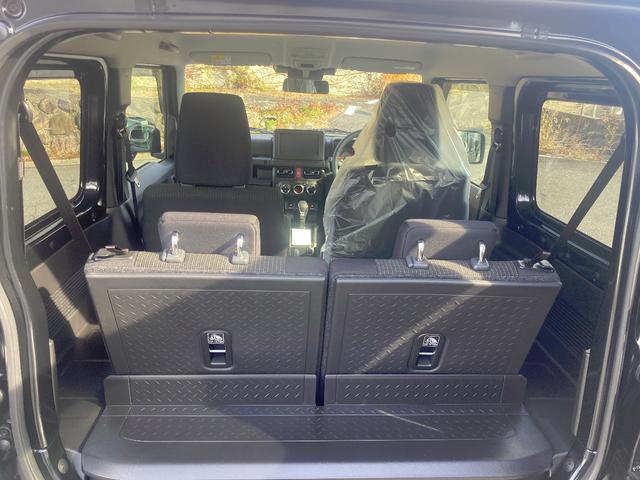 ジムニー ＸＣ　登録済未使用車　最新５型　純正マット　バイザー　ＬＥＤヘッドライト　シートヒーター　アダクティブクルーズ（12枚目）