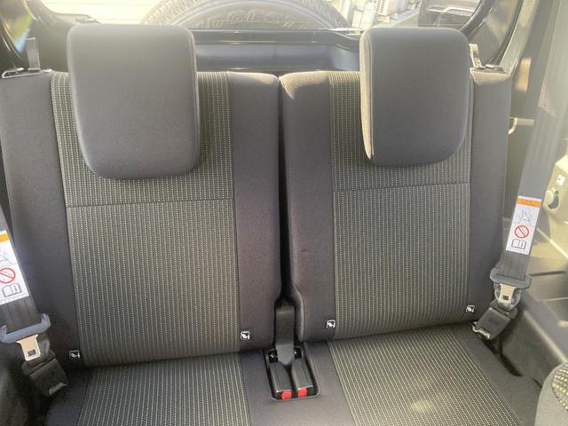 ジムニー ＸＣ　登録済未使用車　最新５型　純正マット　バイザー　ＬＥＤヘッドライト　シートヒーター　アダクティブクルーズ（13枚目）