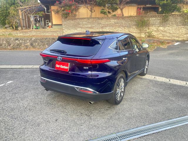 ハリアーハイブリッド Ｚ　ワンオーナー　純正１２．３インチナビ　ＪＢＬサラウンド　ＬＥＤヘッドライト　パワーバックドア　デジタルインナーミラー　スペアタイヤ（10枚目）