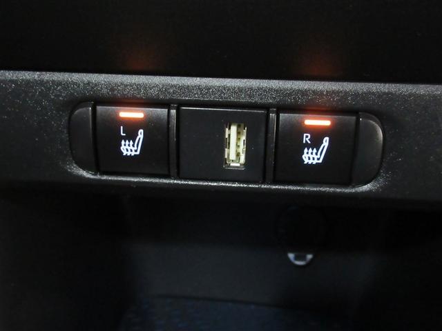 ヤリス ハイブリッドＺ　４ＷＤ　フルセグ　メモリーナビ　ミュージックプレイヤー接続可　バックカメラ　衝突被害軽減システム　ＥＴＣ　ＬＥＤヘッドランプ　ワンオーナー　フルエアロ（16枚目）