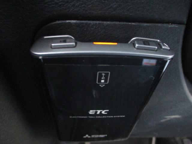 ソリオ ハイブリッドMX 車検2年 禁煙車 ナビ ブルートゥース フルセグTV パワースライドドア シートヒーター ETC スマートキー プッシュスタート フルエアロ リアスポ オートAC Tチェーン式エンジン(17枚目)