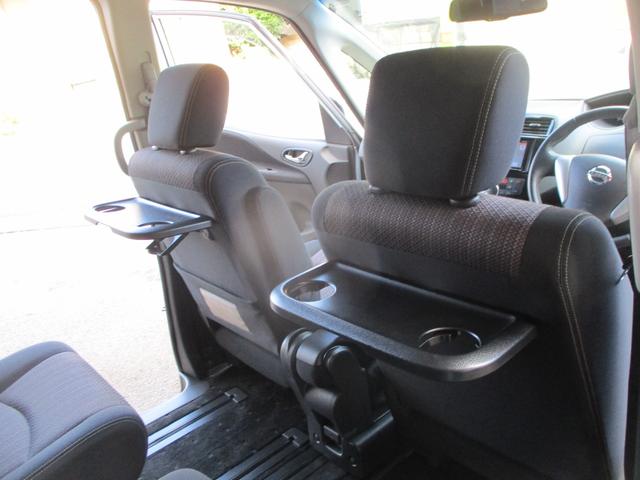 セレナ ハイウェイスターS-HVアドバンスドセーフティパック(18枚目)