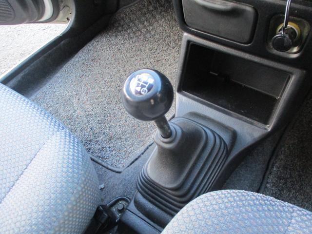 ミラ ＣＤ　５速ＭＴ　スポーツアルミホイール　スポーツマフラー　社外ハンドル　パワーウインドウ（12枚目）