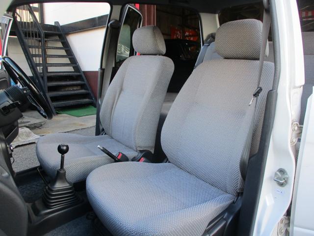 ミラ ＣＤ　５速ＭＴ　スポーツアルミホイール　スポーツマフラー　社外ハンドル　パワーウインドウ（18枚目）