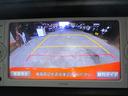 アクア Ｓ　車検２年　バックカメラ　７０７９８ｋｍ　ブルートゥース　ナビ　ＴＶ　プッシュスタート　スマートキー　セキュリテイ装置　コーナーセンサー　リアプライバシースモークガラス　タイミングチェーン式エンジン（4枚目）