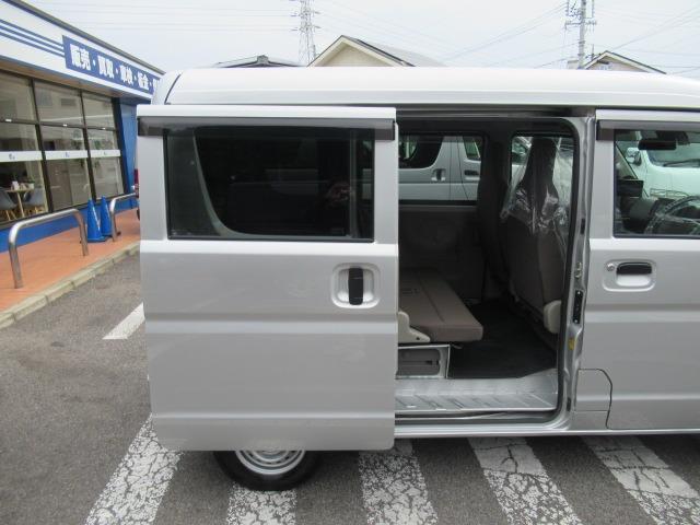 日産 ＮＶ１００クリッパーバン