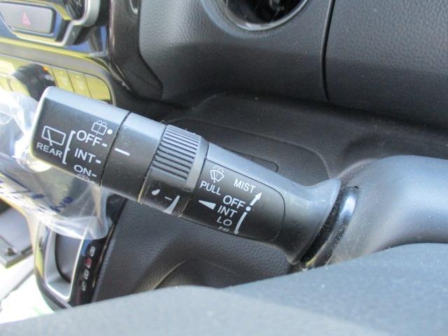 Ｎ－ＢＯＸカスタム Ｇ・Ｌホンダセンシング　グー故障診断済　車検２年　１年保証　禁煙　フルセグ純正ナビ　Ｂｌｕｅｔｏｏｔｈ　ＤＶＤ　Ｒカメ　プッシュスタート　スマートキー　ＥＴＣ　パワ－スライドドア　衝突軽減ブレーキ　クルコン　ＬＥＤ　ＡＷ（37枚目）